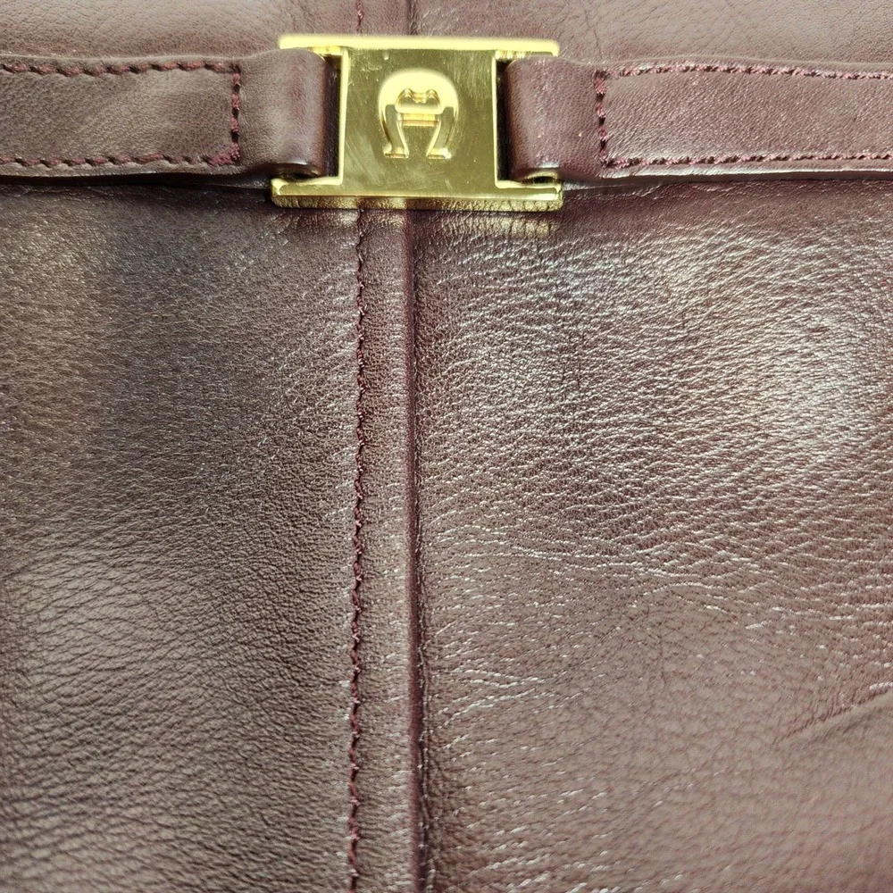 Etienne Aigner Burgundy Leather Crossbody Bag Gold Hardware Vintage Style
